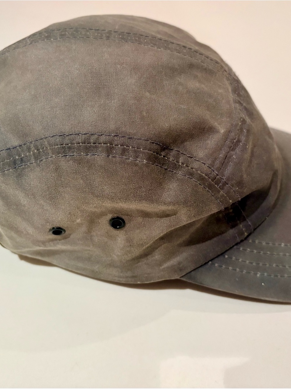 Anian waxed cap